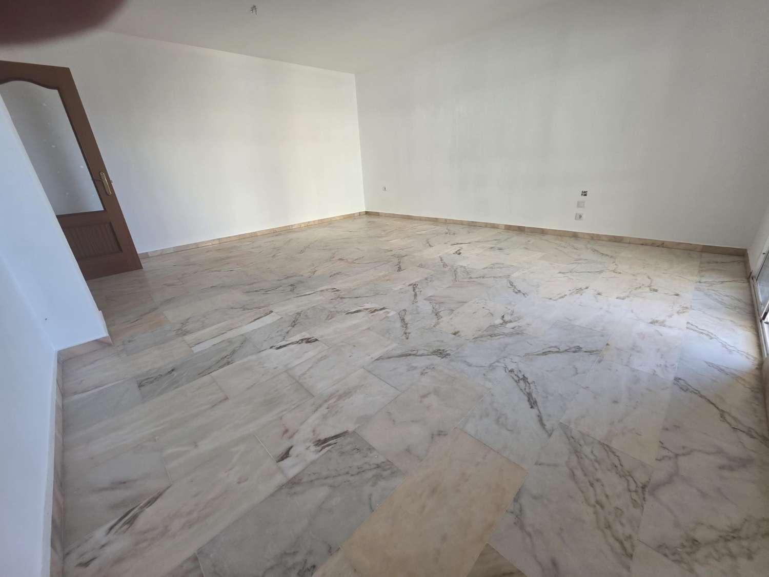 Apartamento en Venta en Benalmádena