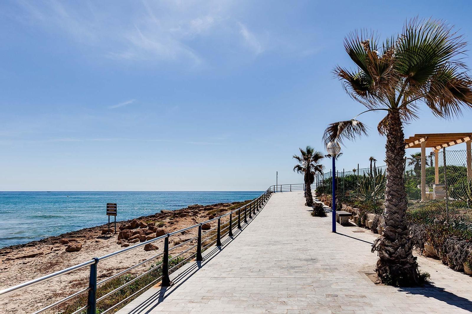 Flat for Sale in Orihuela