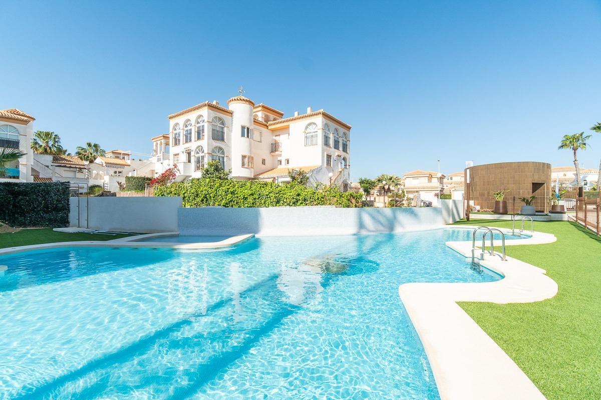 Flat for Sale in Orihuela