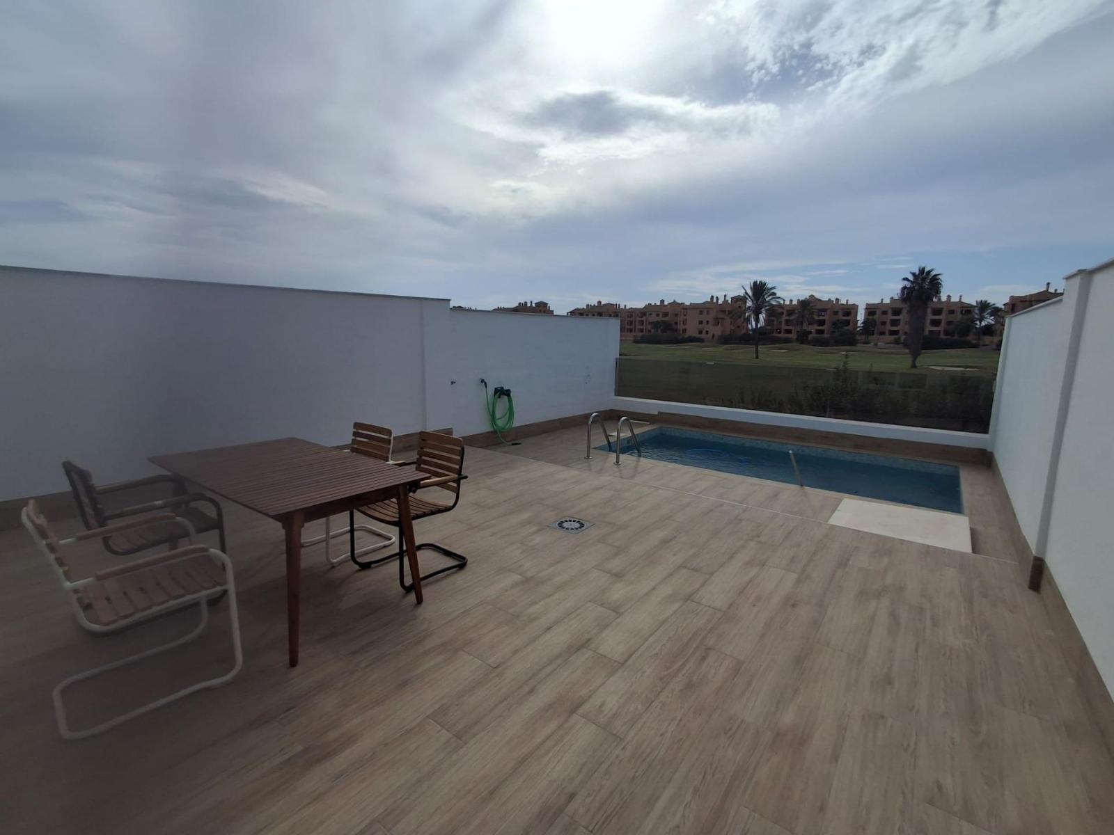 Duplex for Sale in Los Alcázares
