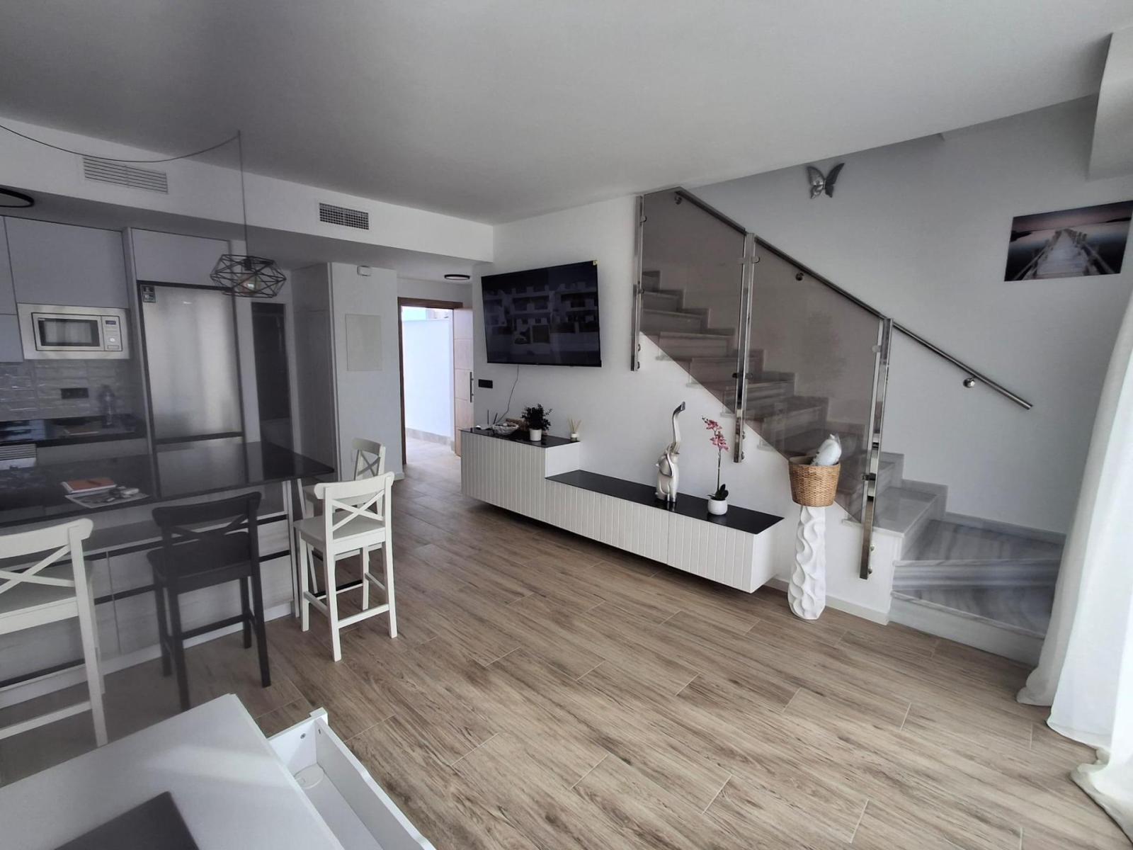 Duplex for Sale in Los Alcázares