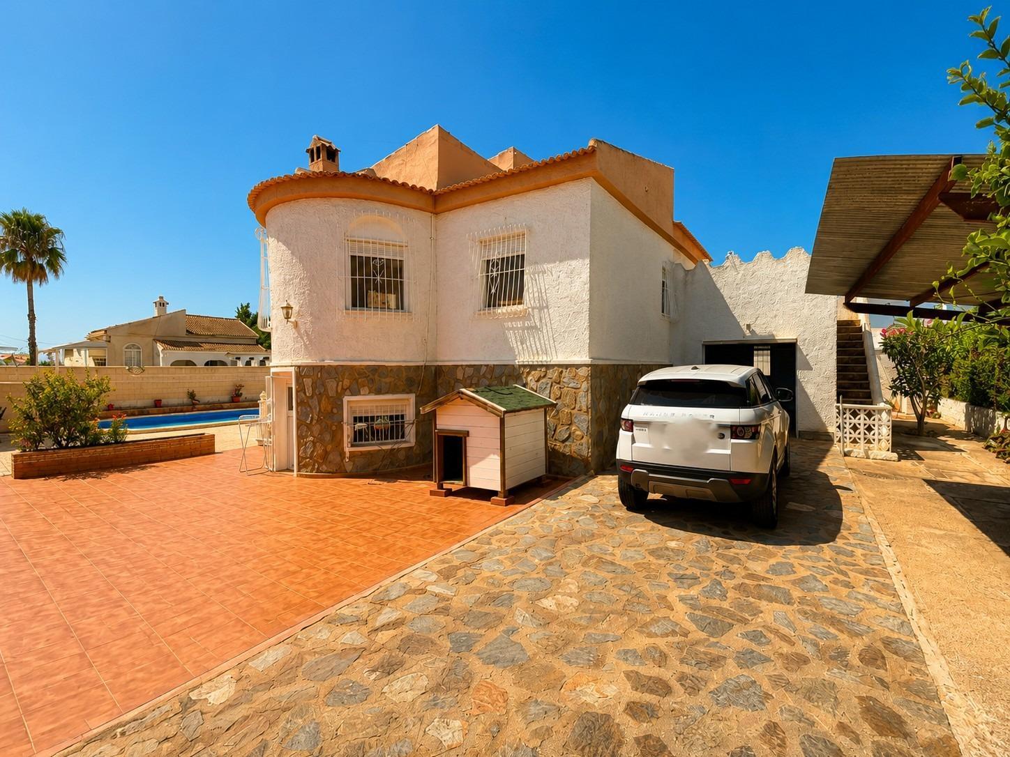 Chalet en Venta en Torrevieja