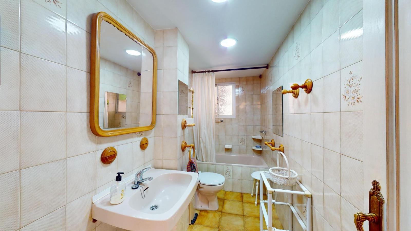 Flat for Sale in Fuengirola