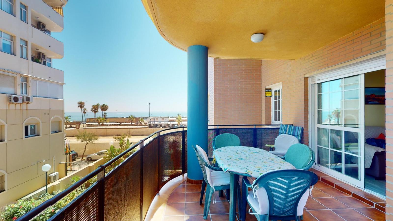 Flat for Sale in Fuengirola