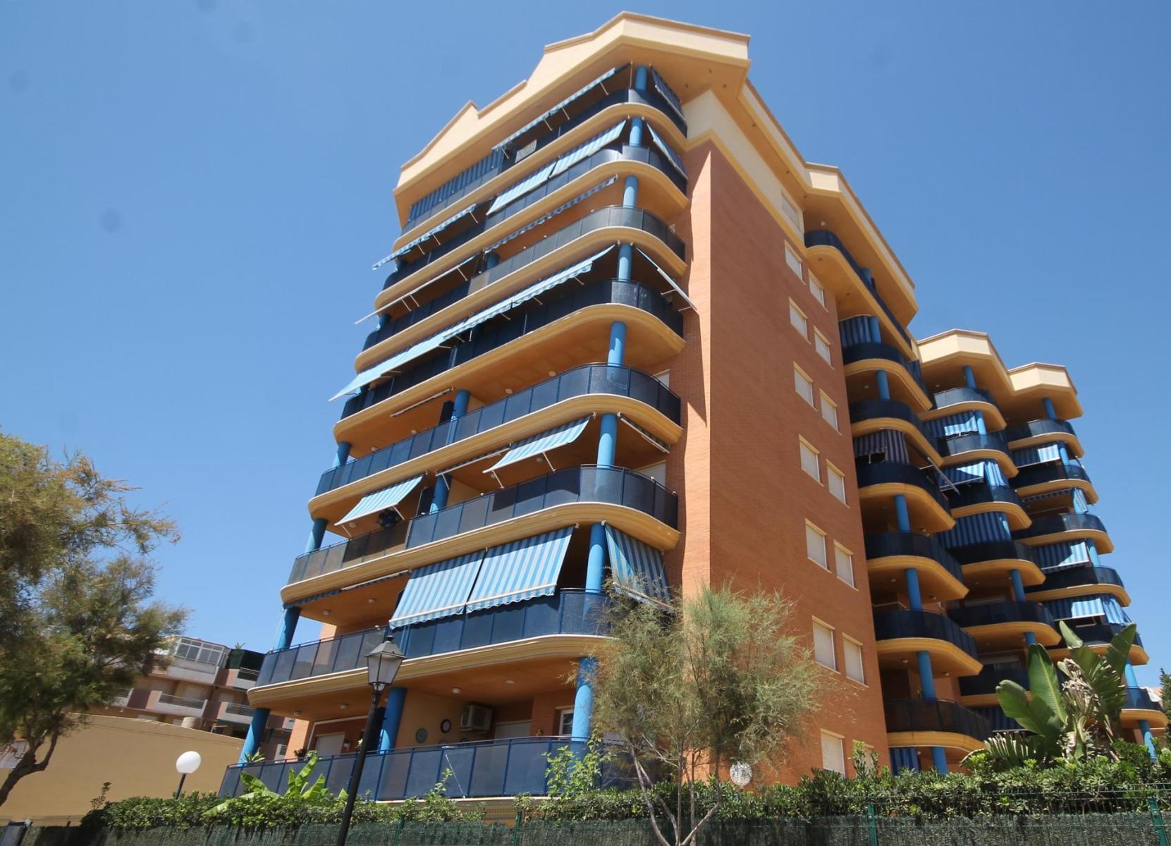 Flat for Sale in Fuengirola