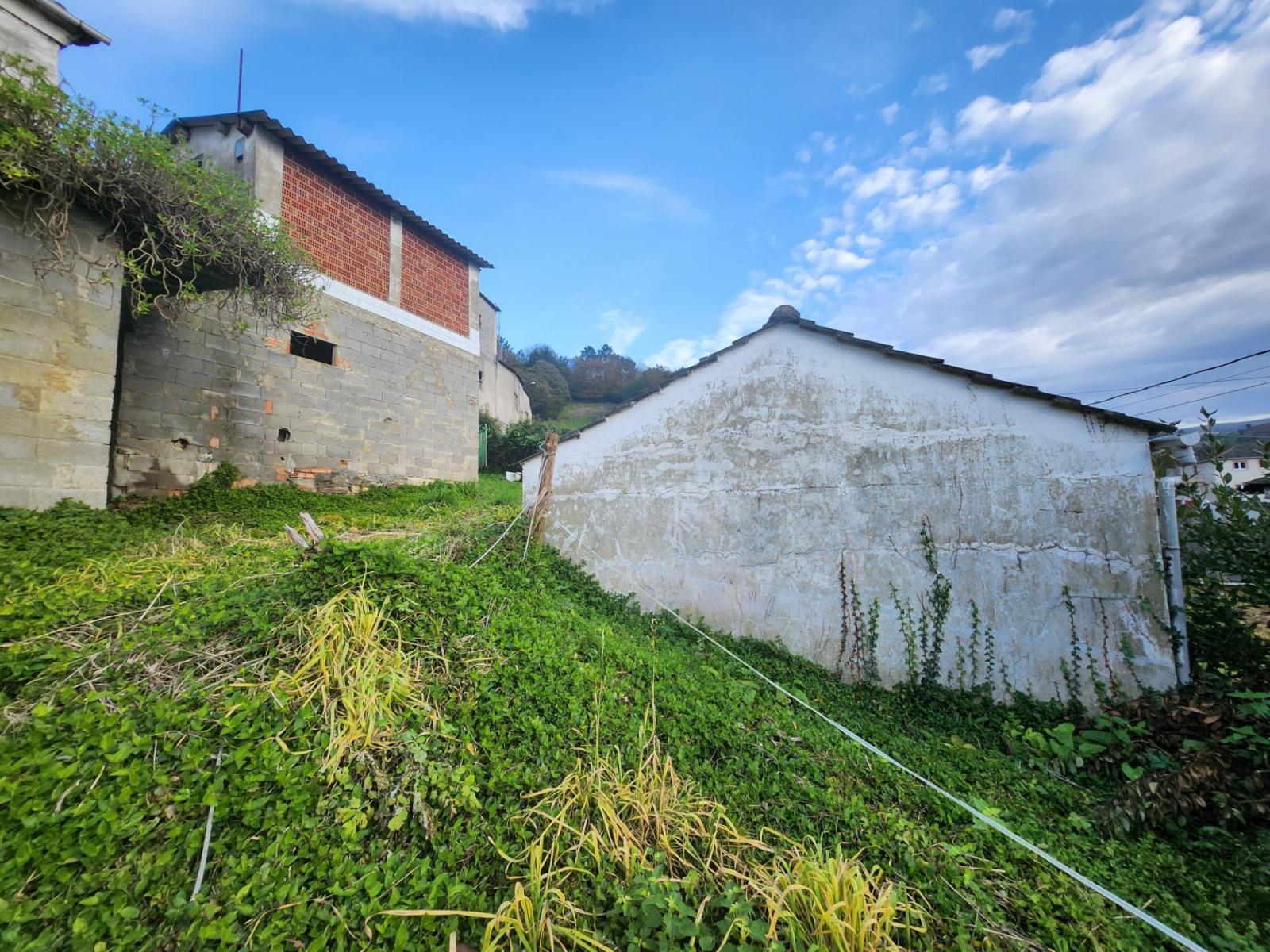 Casa Rural en Venta en Navia