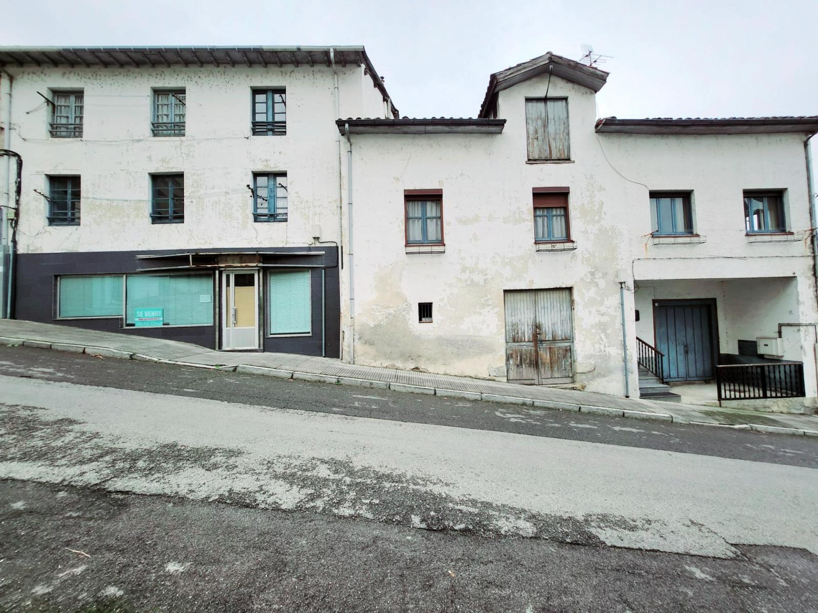 Edificio en Venta en Cangas del Narcea