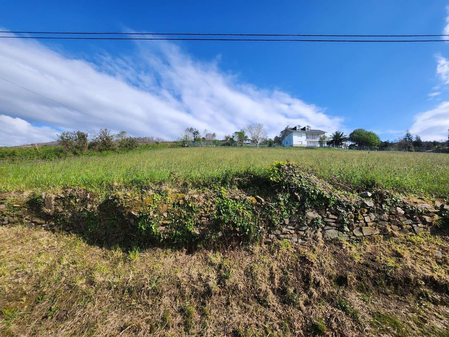 Parcela en Venta en Luarca