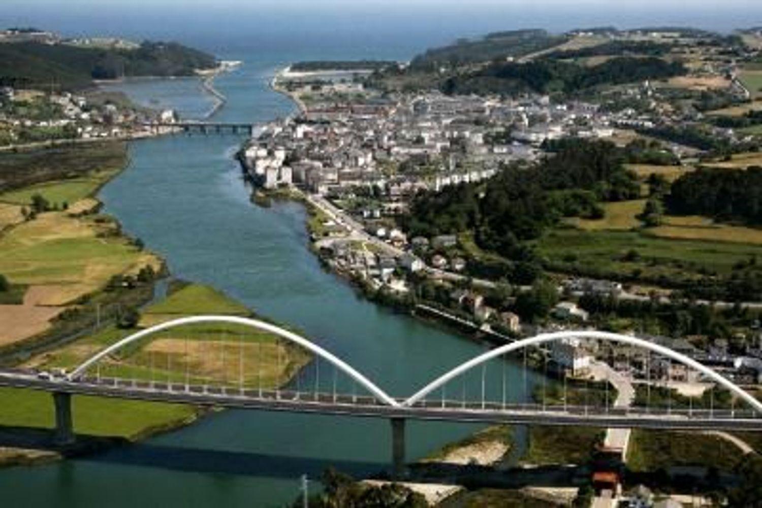 Casa Rural en Venta en Navia