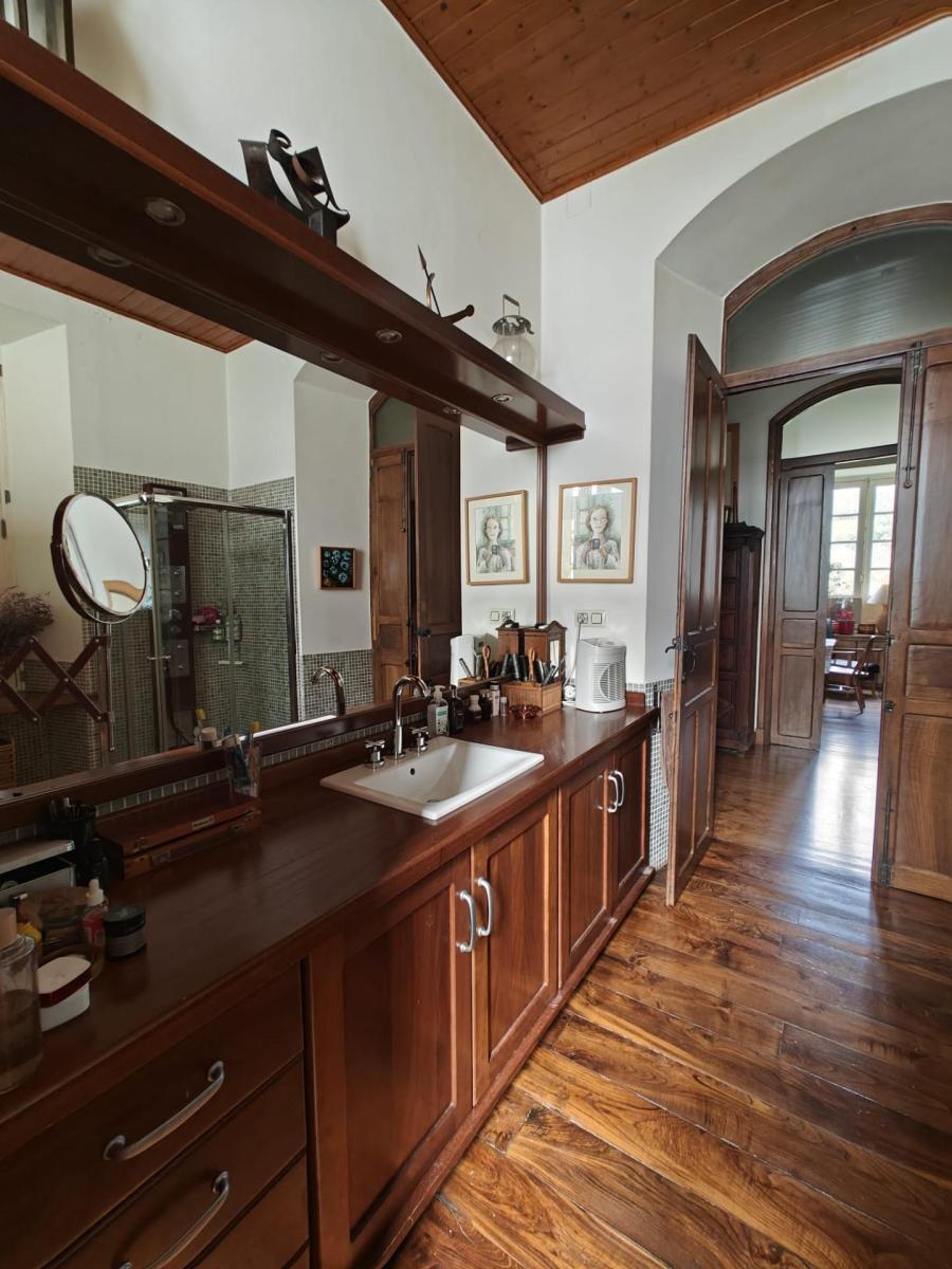 Chalet for Sale in Trabada