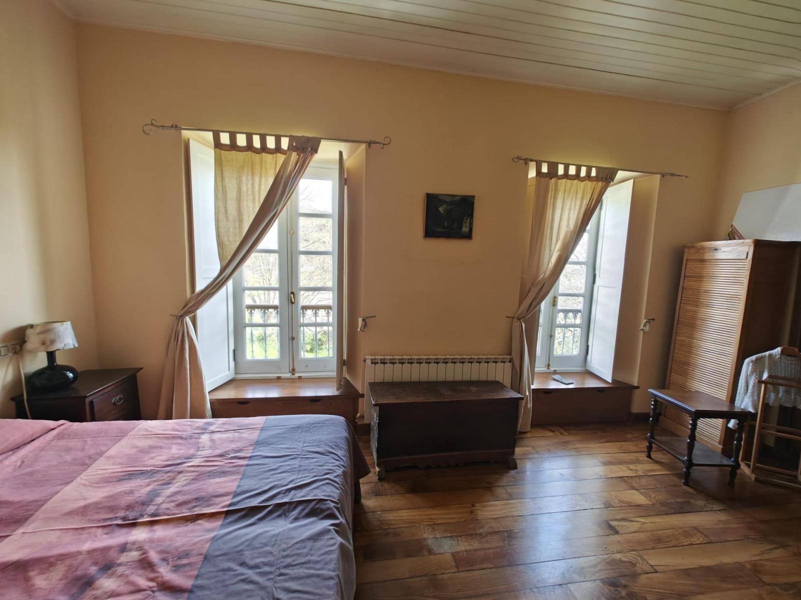 Chalet for Sale in Trabada