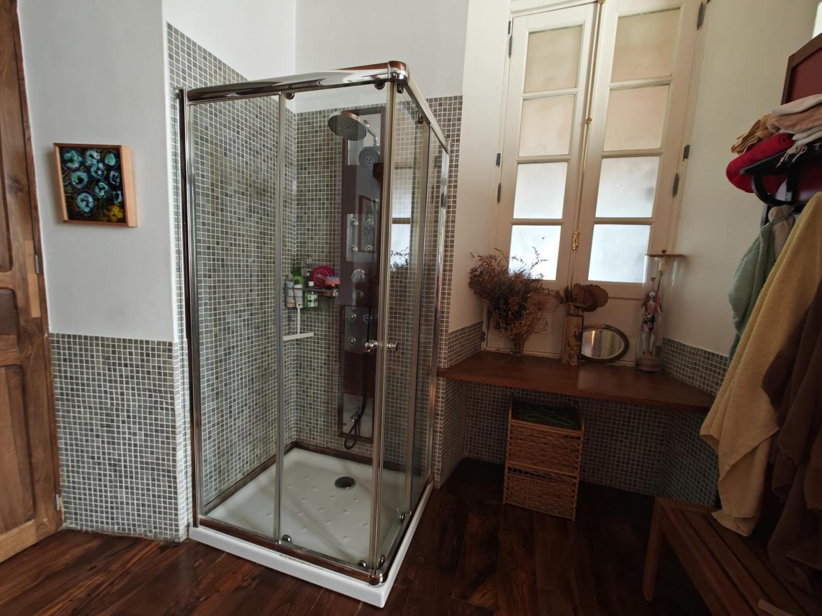 Chalet for Sale in Trabada