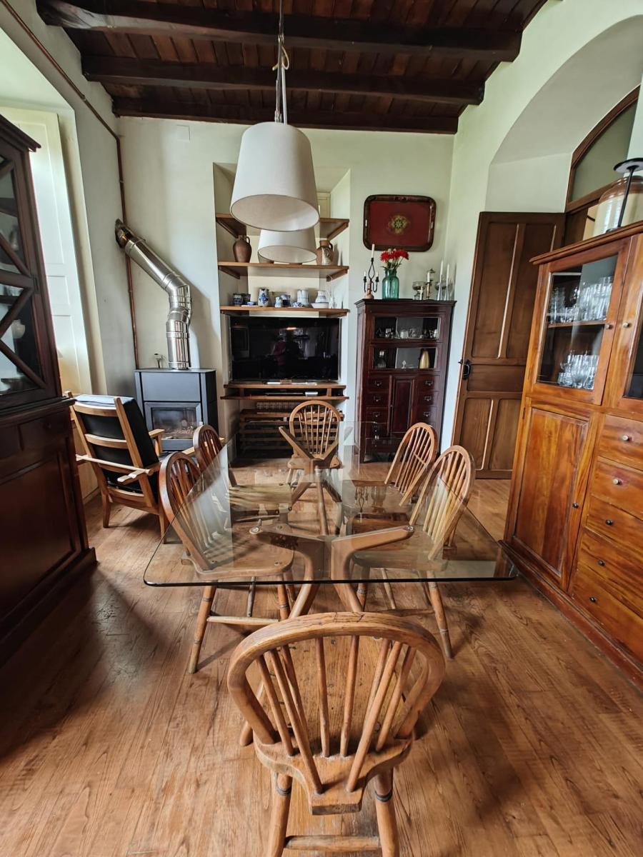 Chalet for Sale in Trabada