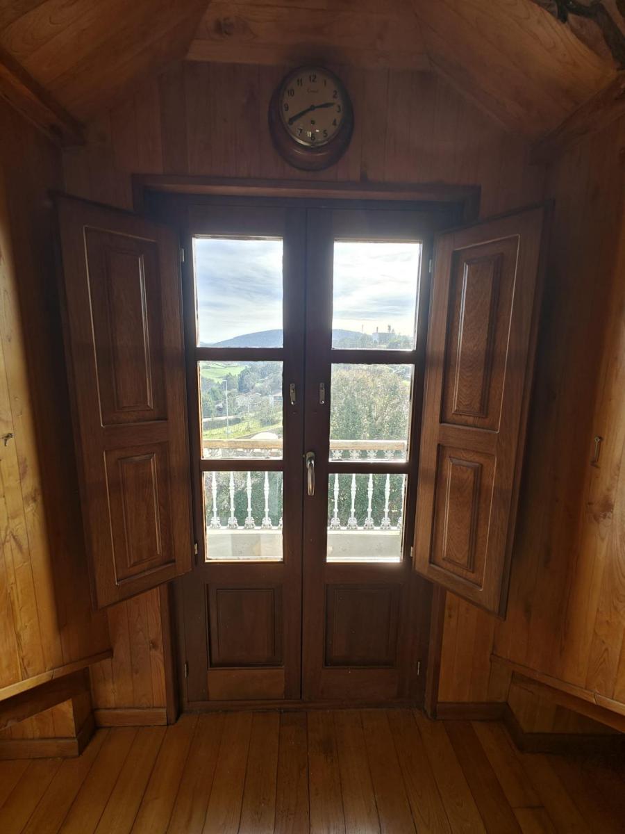 Chalet for Sale in Trabada