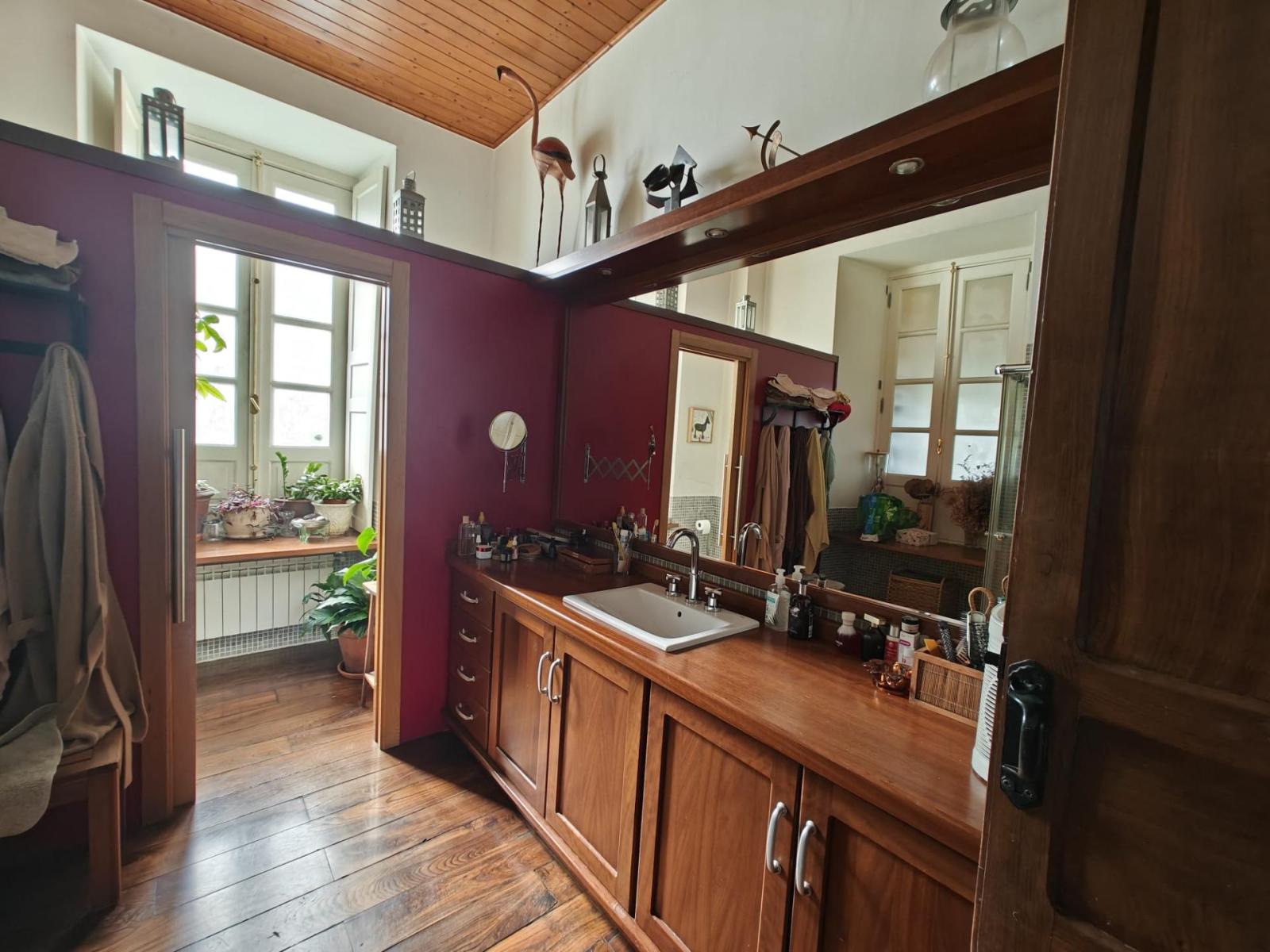 Chalet for Sale in Trabada