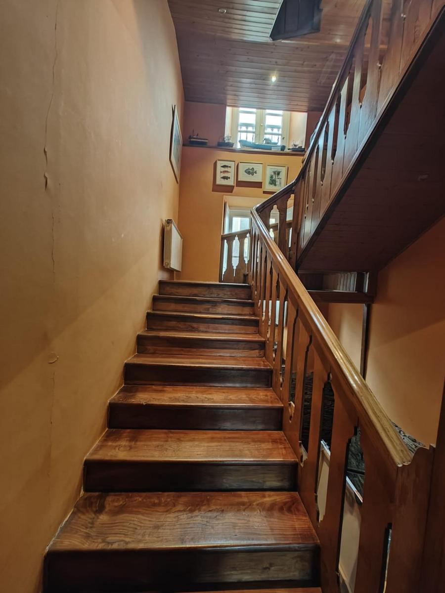 Chalet for Sale in Trabada