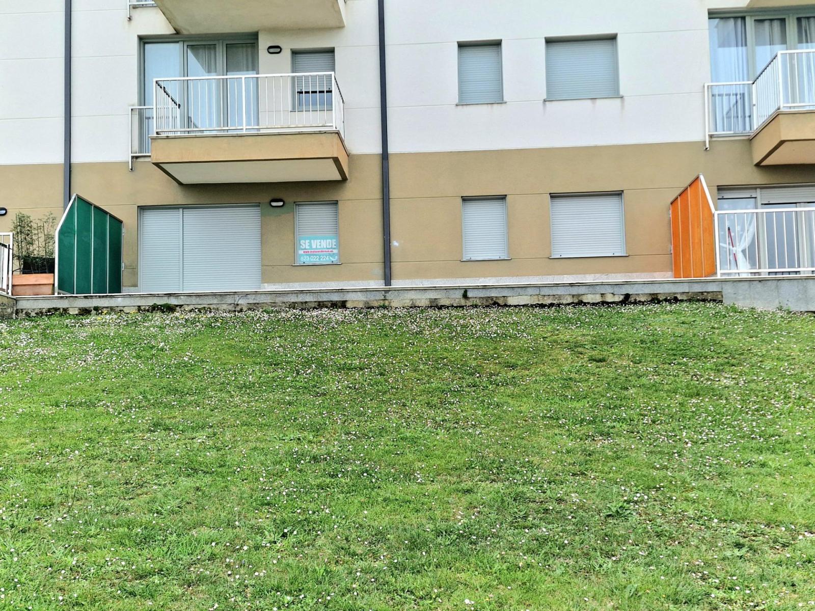 Flat for Sale in Barreiros