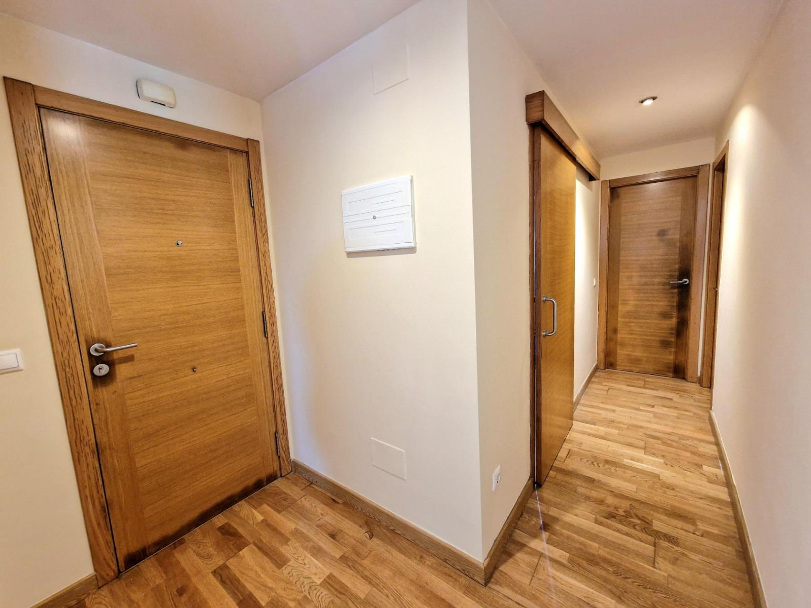 Flat for Sale in Barreiros
