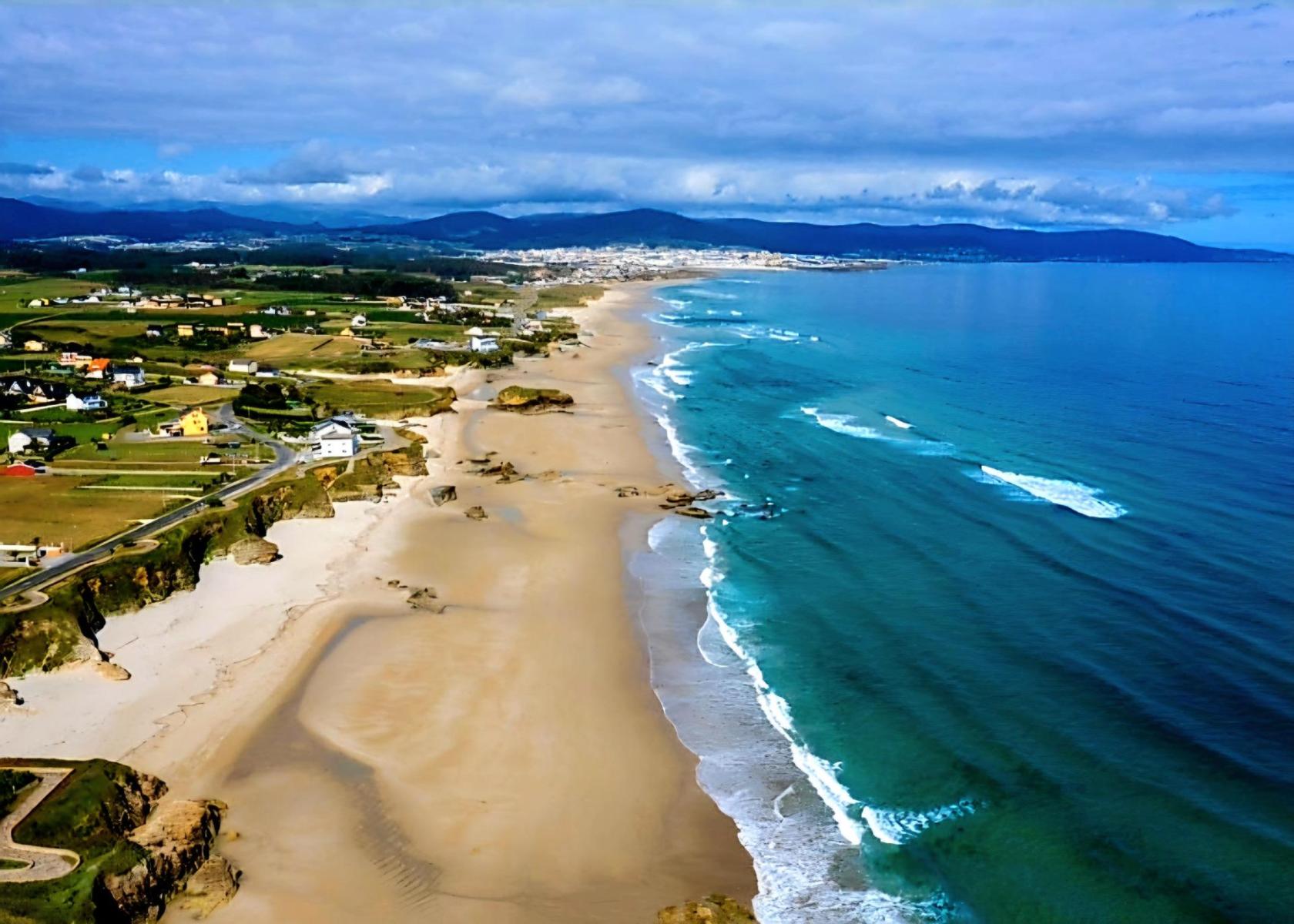 Flat for Sale in Barreiros