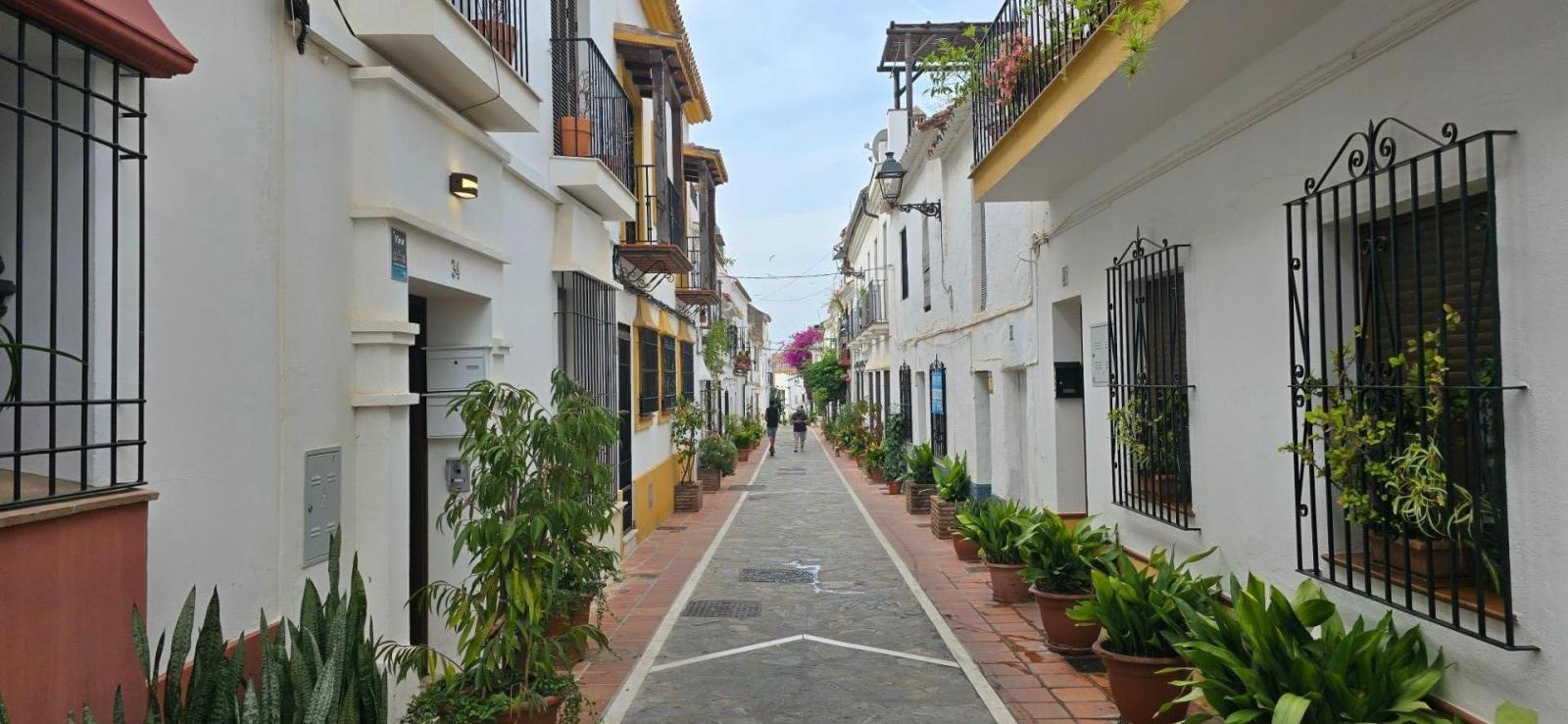 Building for Sale in Marbella
