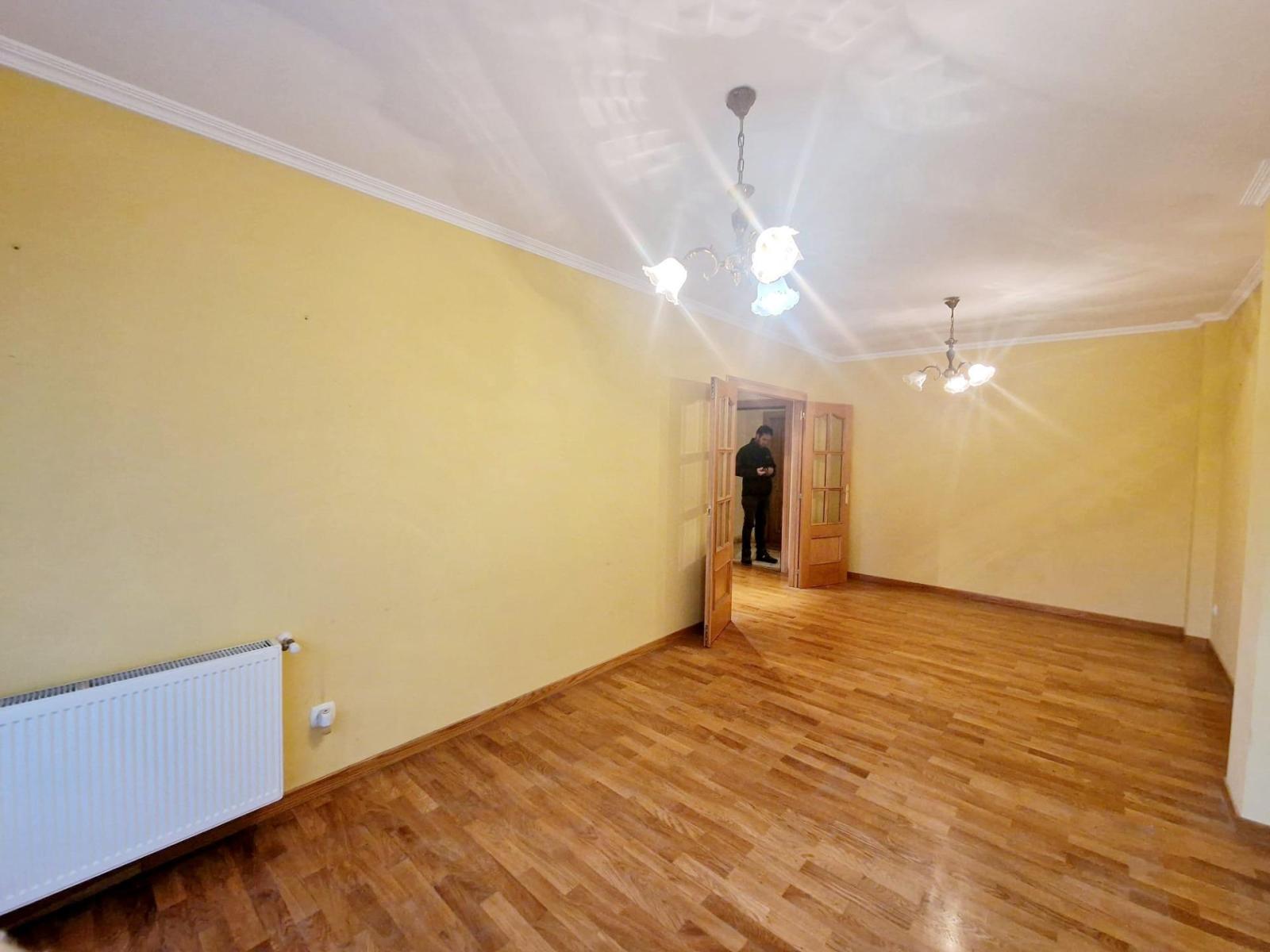 Flat for Sale in Ribadeo
