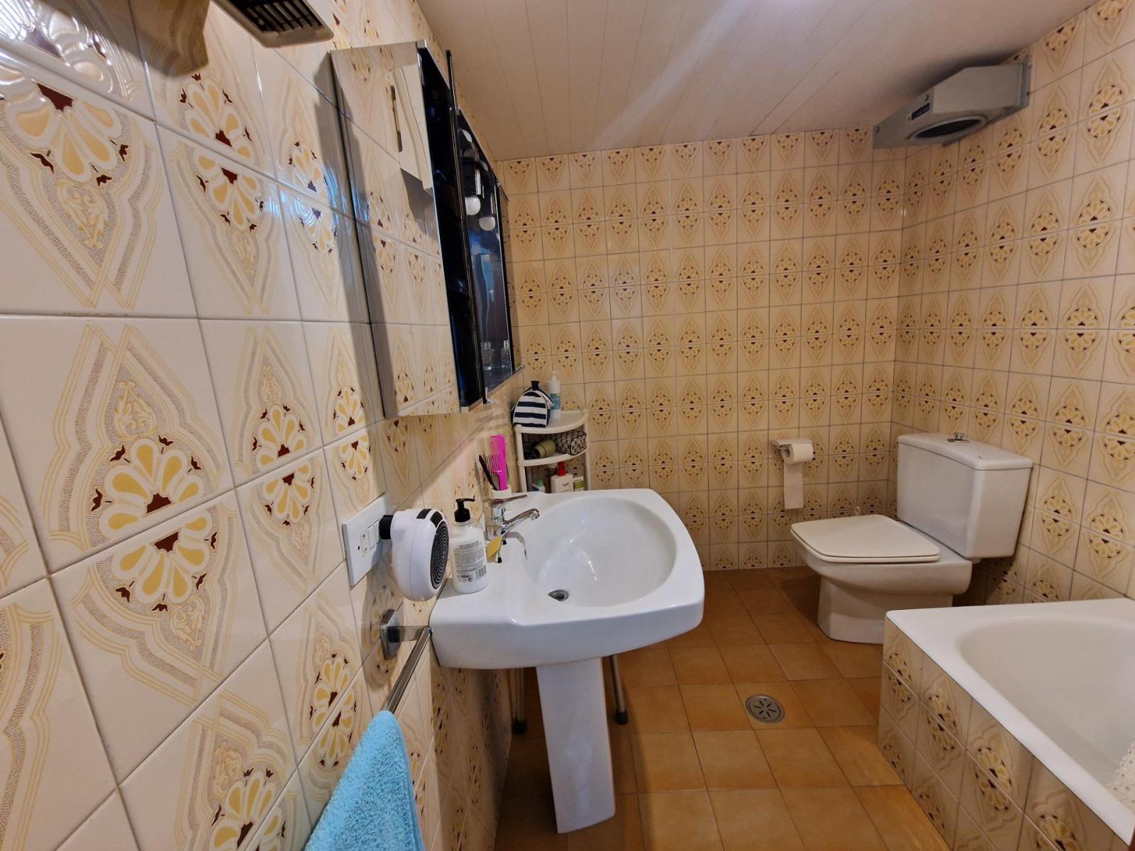 Semi-detached House for Sale in Ribadeo