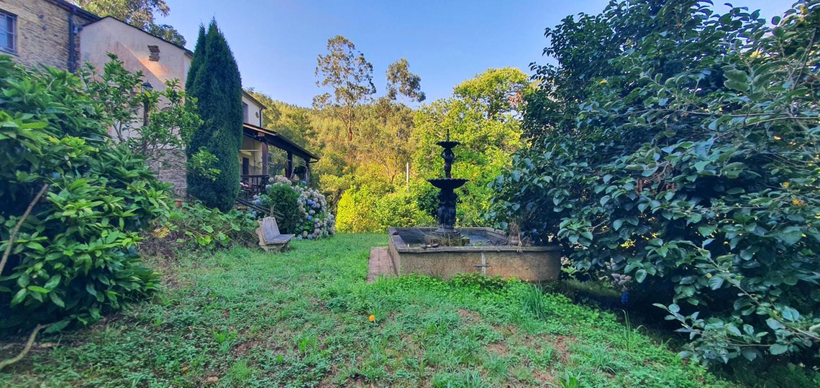 House for Sale in Castropol