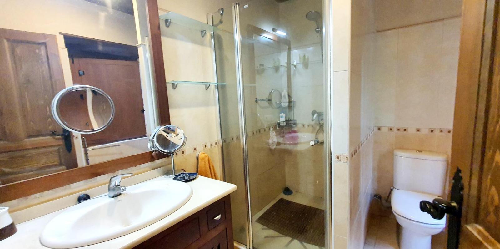 House for Sale in Castropol