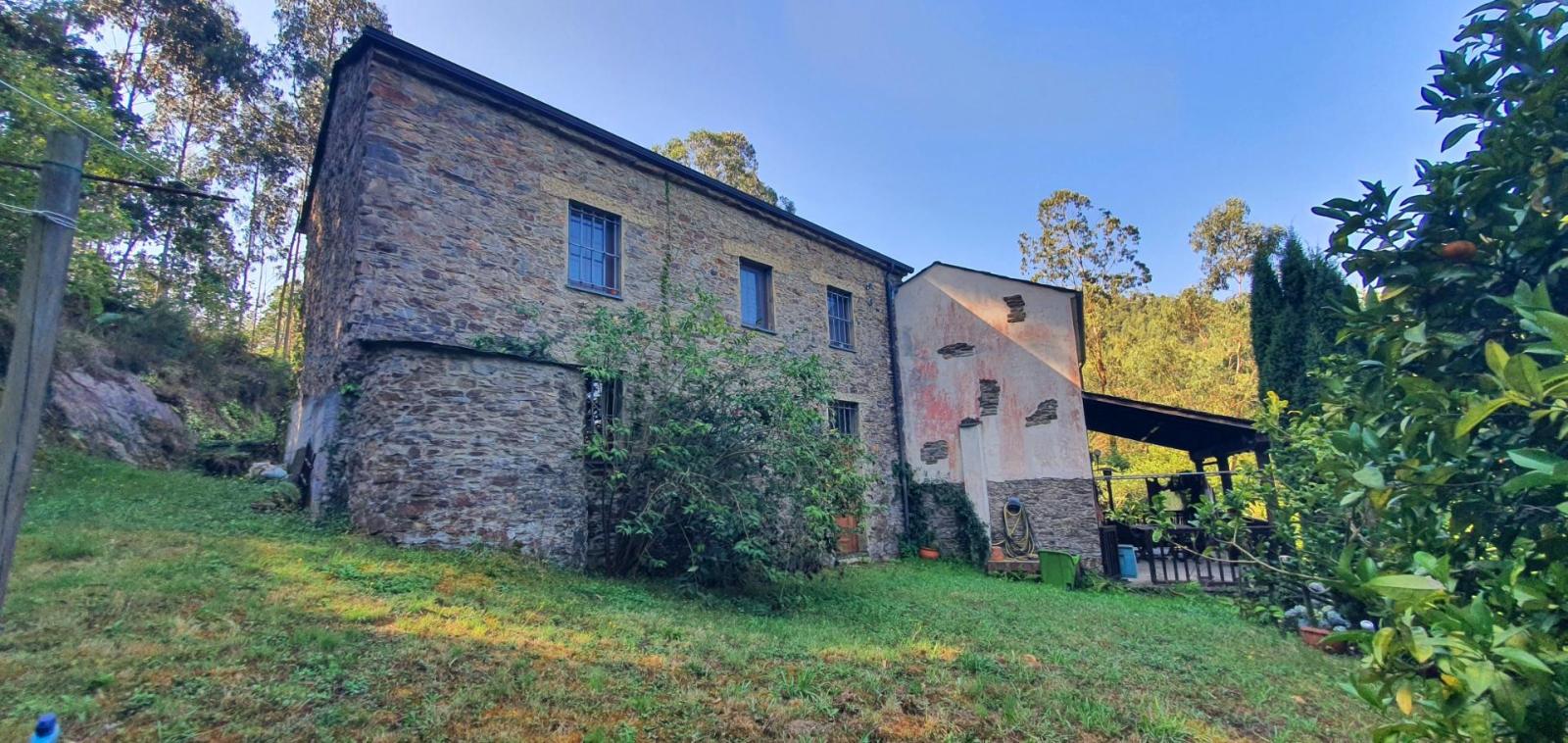 House for Sale in Castropol