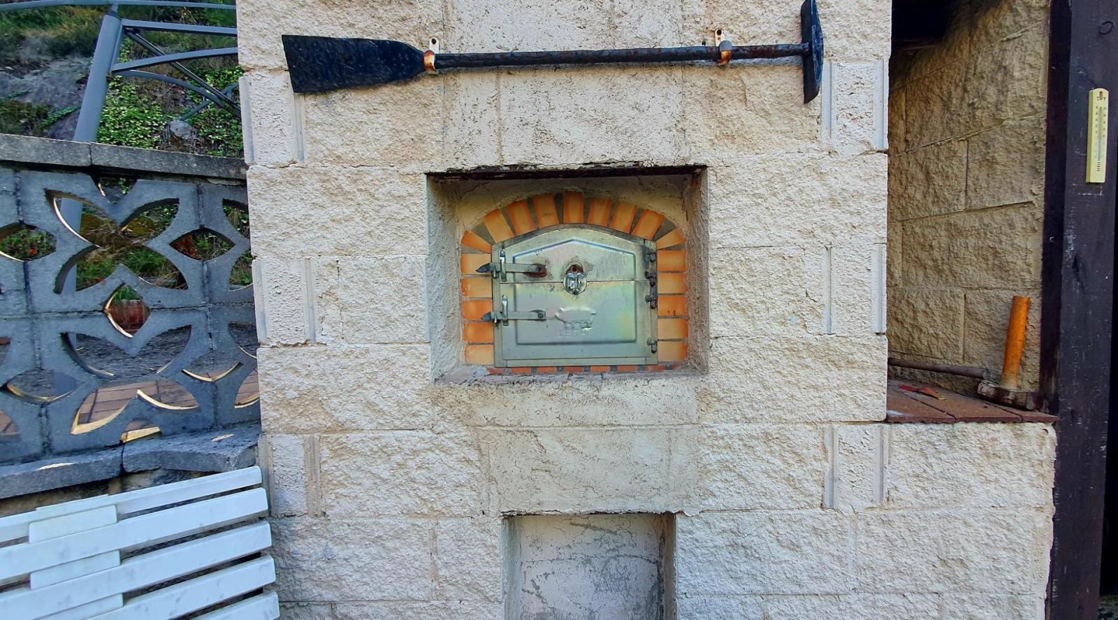 House for Sale in Castropol