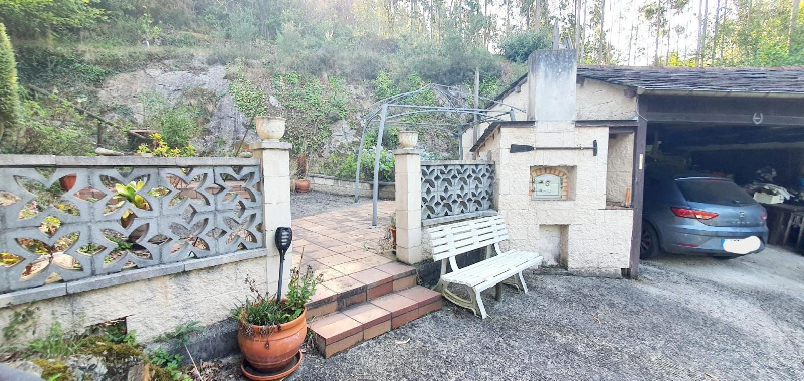 House for Sale in Castropol