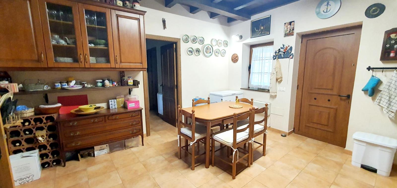 House for Sale in Castropol