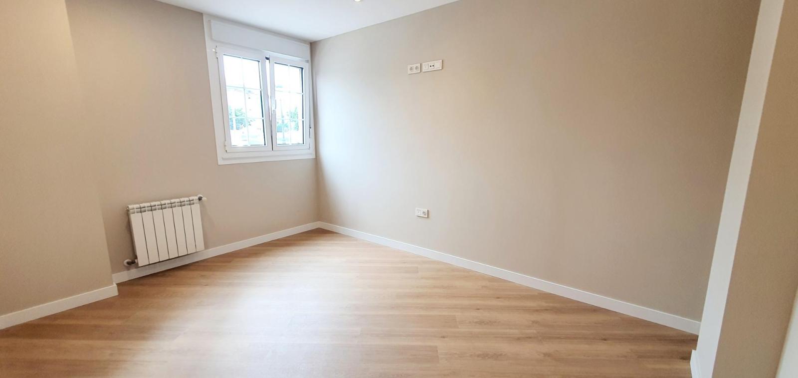 Flat for Sale in Tapia de Casariego