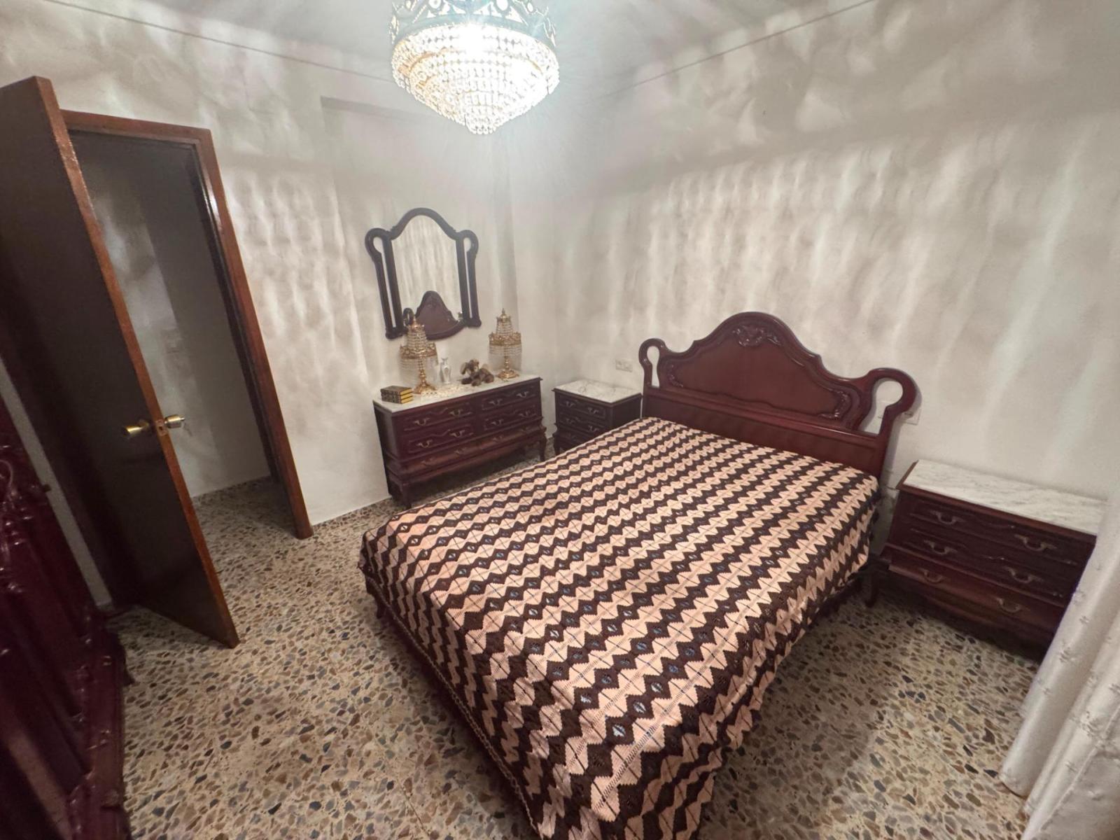 House for Sale in Tolox