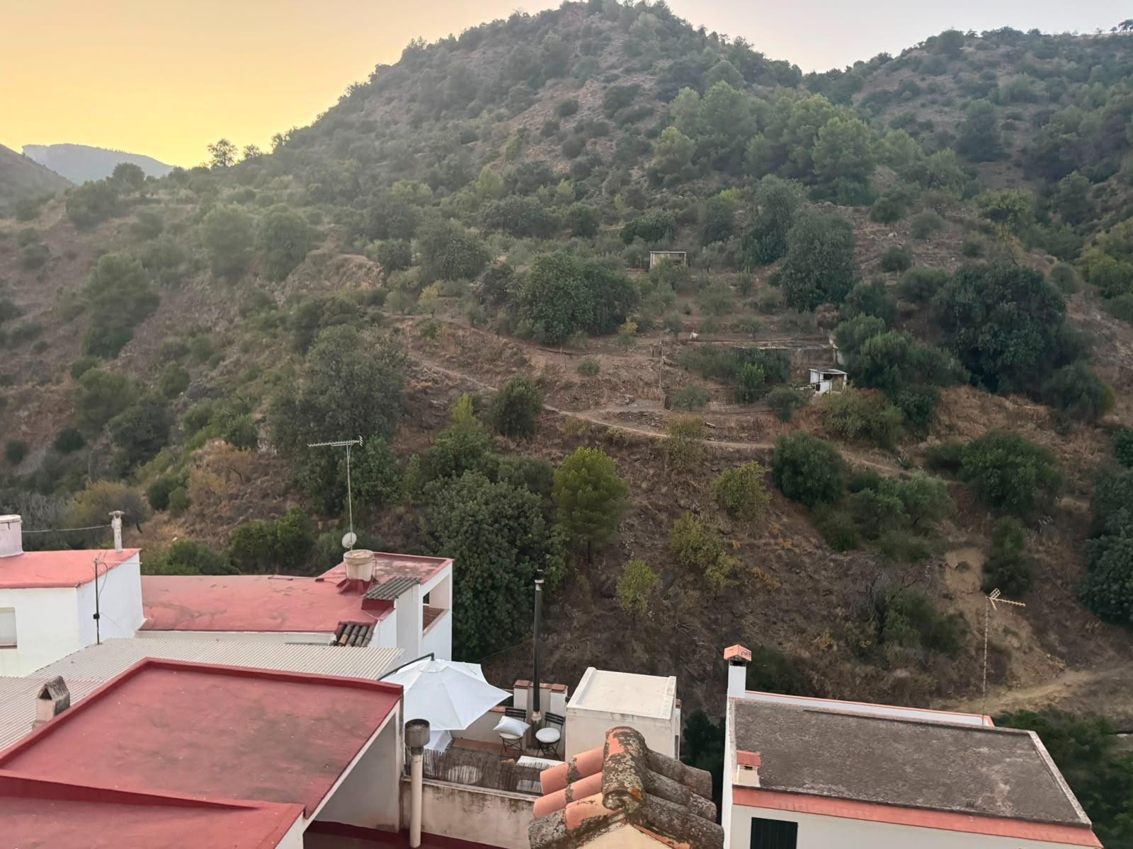 House for Sale in Tolox