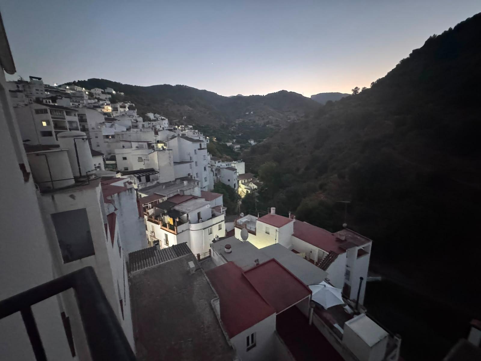 House for Sale in Tolox