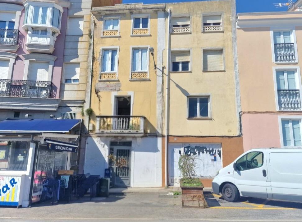 Flat for Sale in Foz