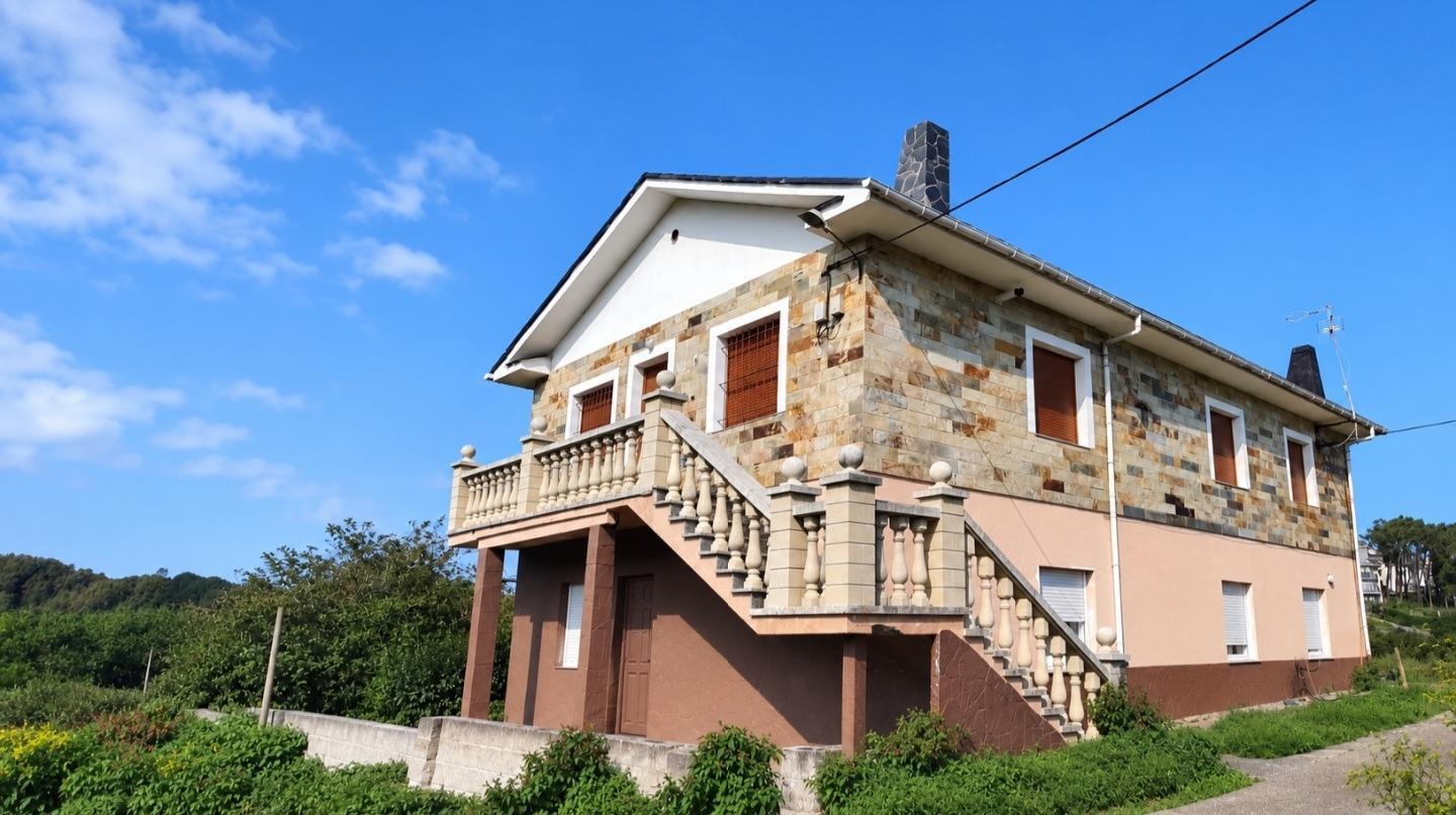 Flat for Sale in Tapia de Casariego