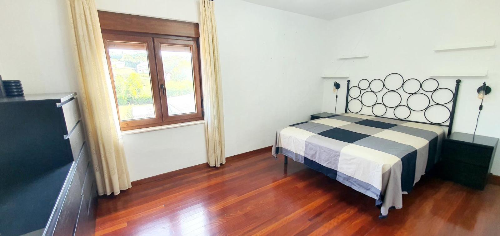 Flat for Sale in Tapia de Casariego