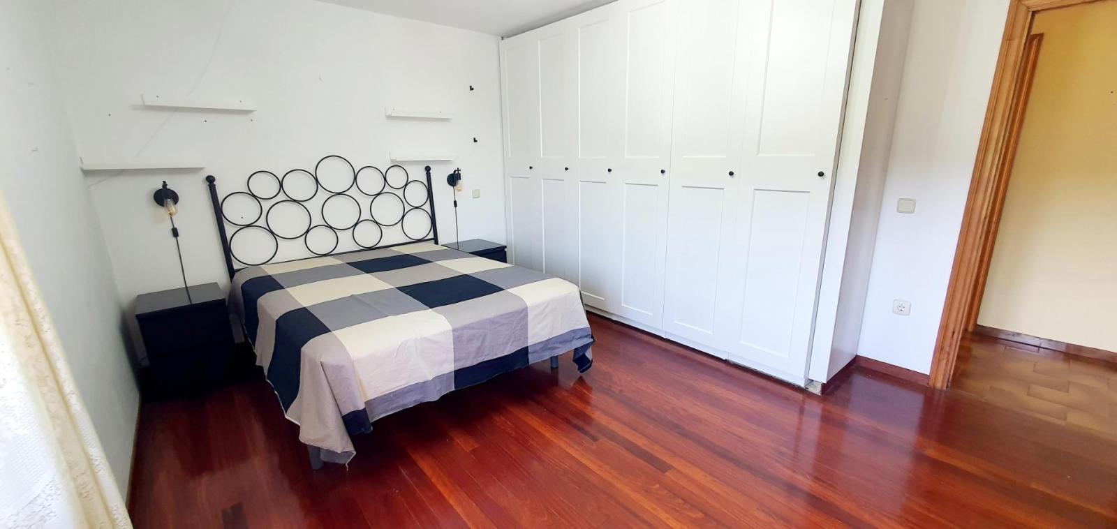 Flat for Sale in Tapia de Casariego