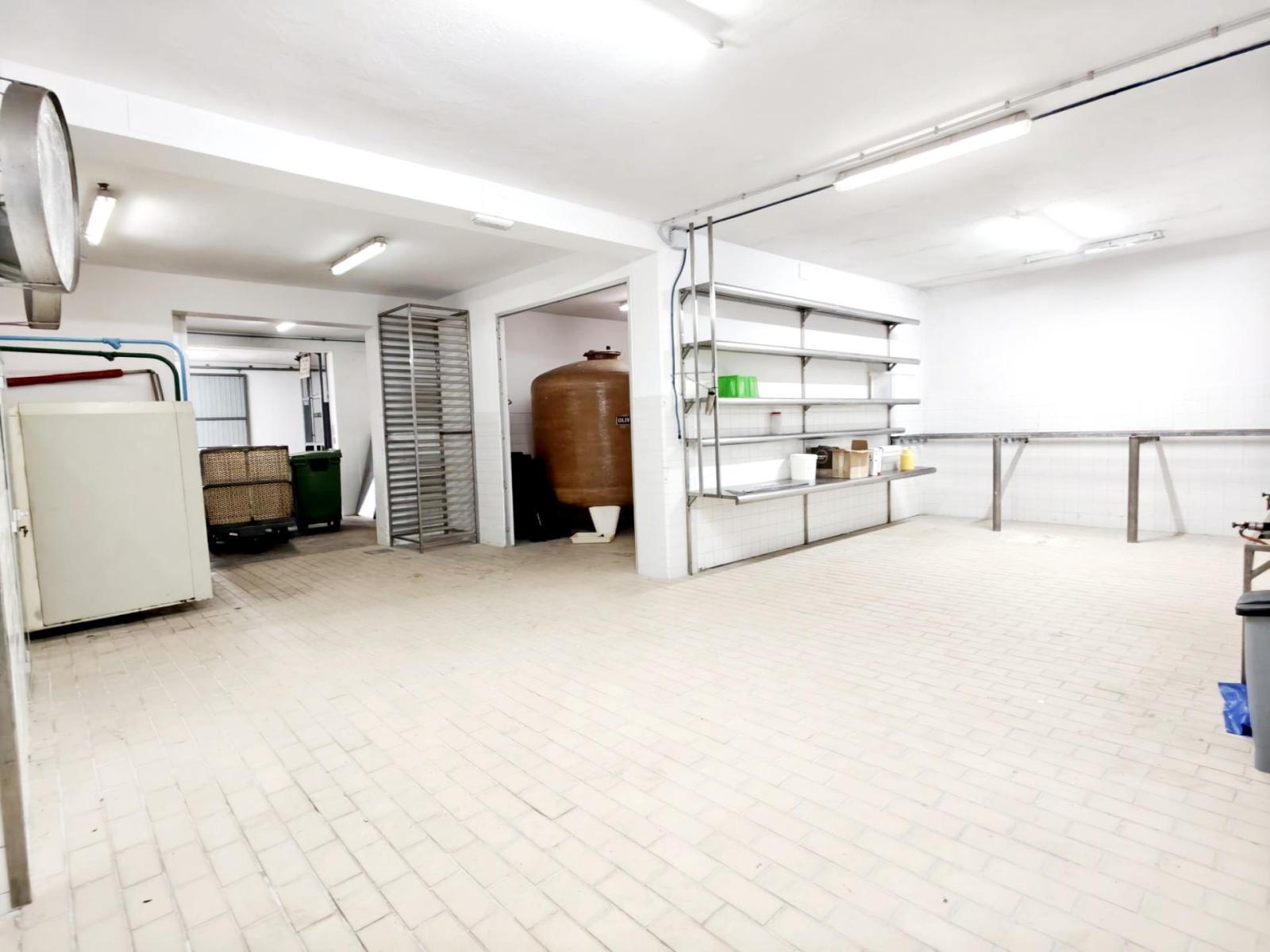 Nave en Venta en Tapia de Casariego
