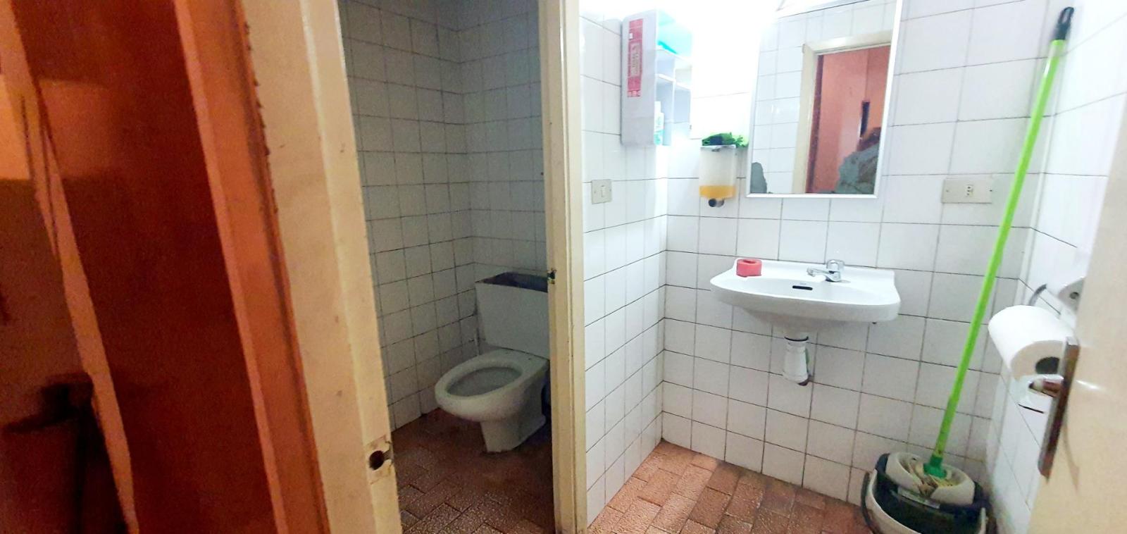Premise for Rent in Oviedo
