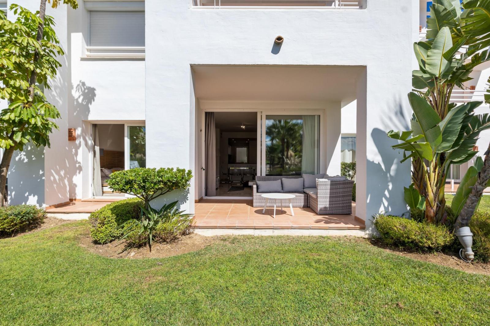 Flat for Sale in Casares