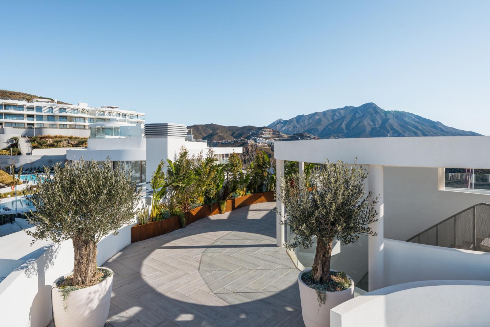 Apartment for Sale in Benahavís