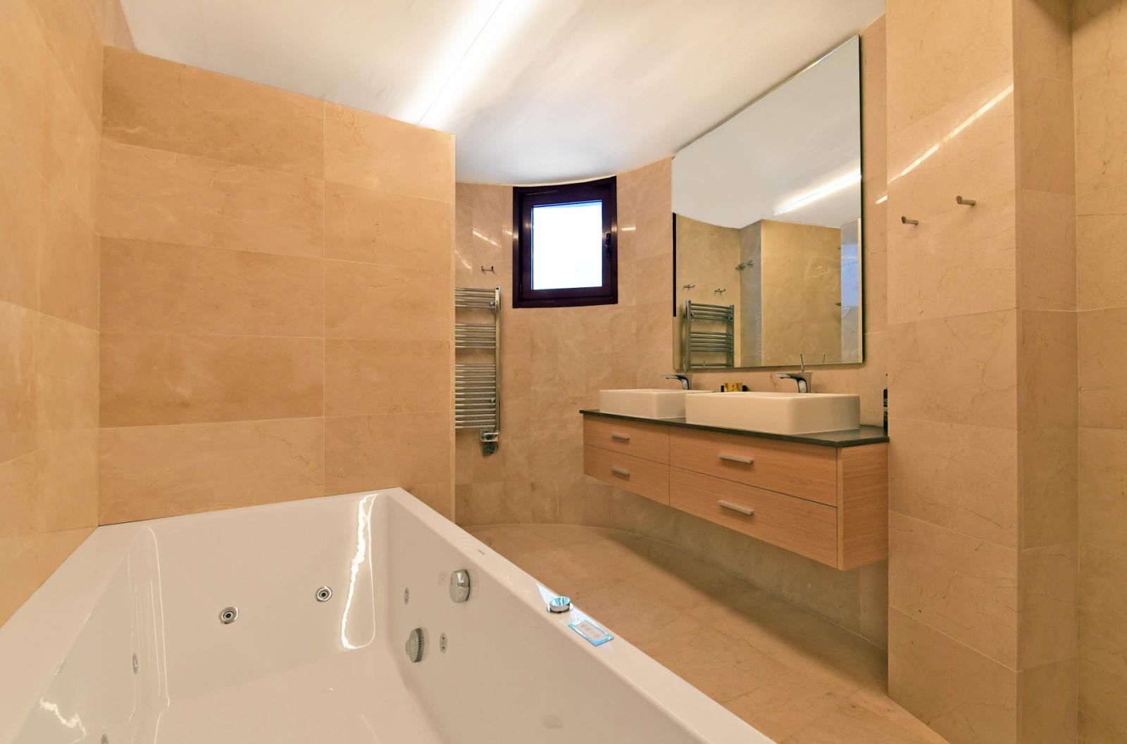 Villa for Holiday Rental in Marbella