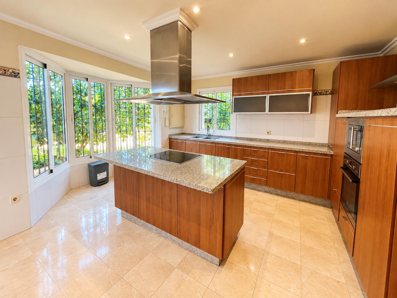 House for Rent in Marbella