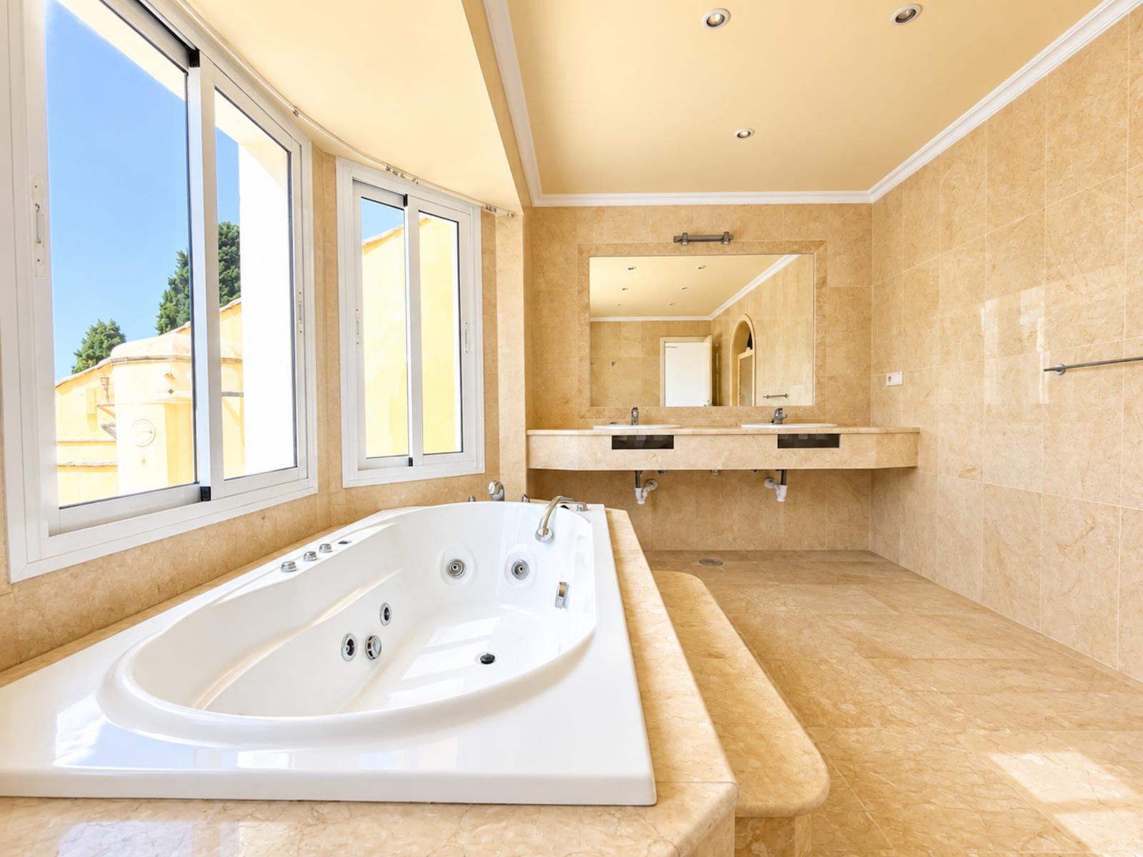House for Rent in Marbella