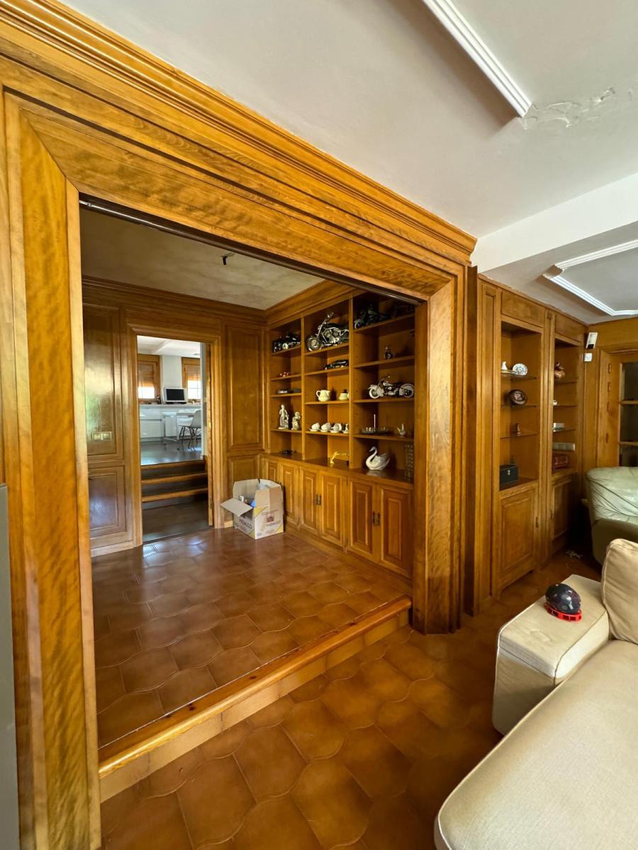 Chalet for Sale in Roquetas de Mar