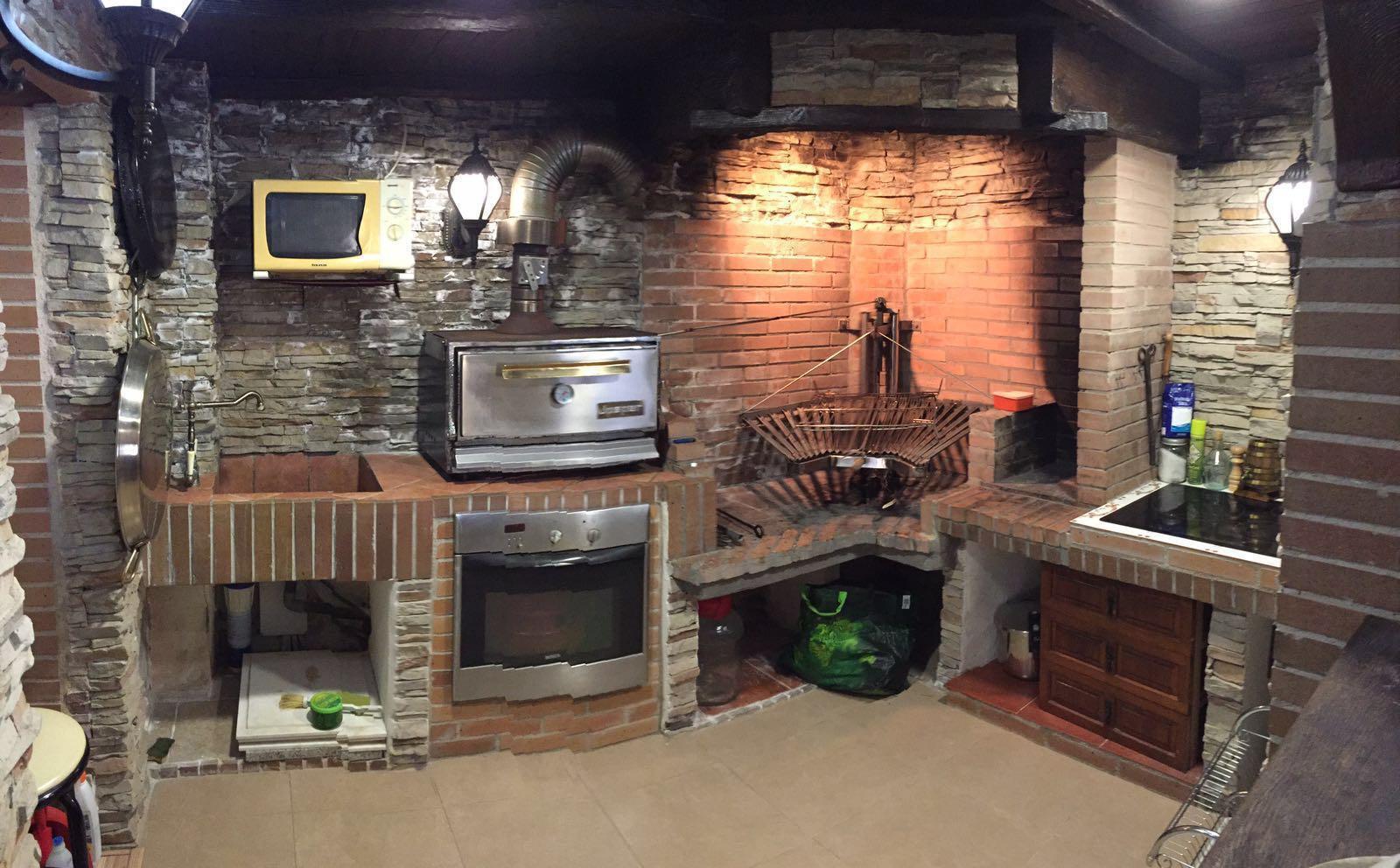Chalet for Sale in Roquetas de Mar