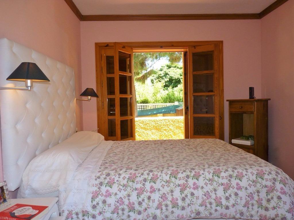 Chalet for Sale in Roquetas de Mar